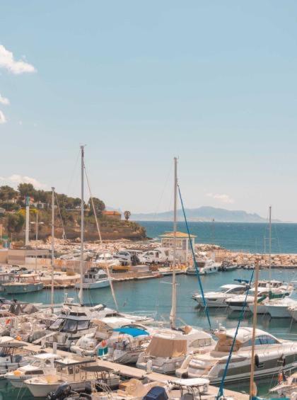 200M De La Plage ,3Mn Du Port A 50M Du Centre Ville 卡里勒鲁埃 外观 照片